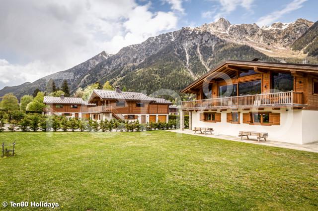 Chalet Everest 1500x1000 May 22 4