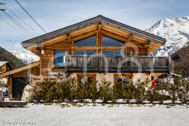 Chalet Noisette Mar23 Season 1500x1000 2