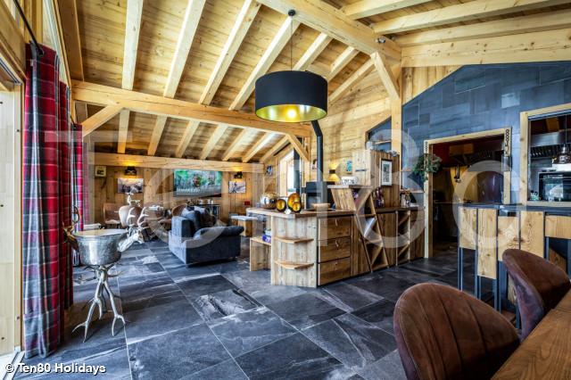 Chalet Noisette Mar23 Season 1500x1000 5