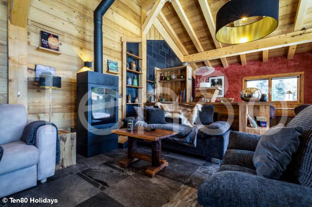 Chalet Noisette Mar23 Season 1500x1000 9