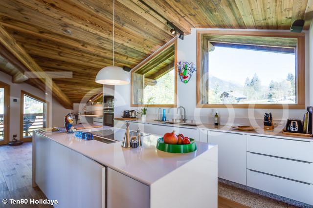 Chalet Granite Ten80Holidays 1024x683px 27