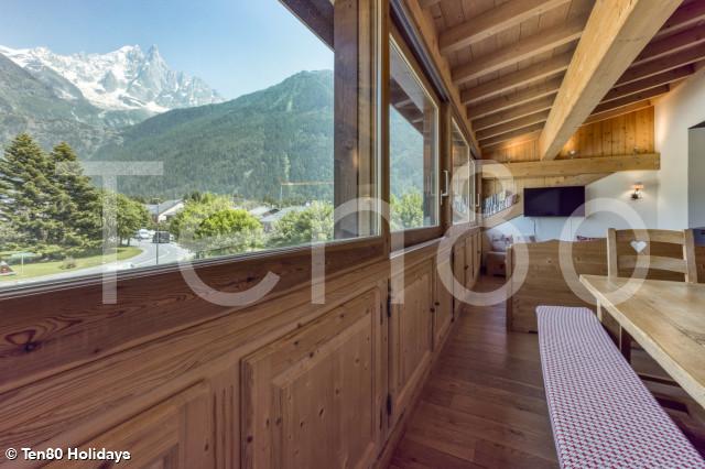 Apt LA FLEGERE   SEASON   1500x1000   Juin 25 1