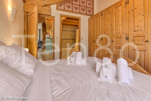 Apt LA FLEGERE   SEASON   1500x1000   Juin 25 14
