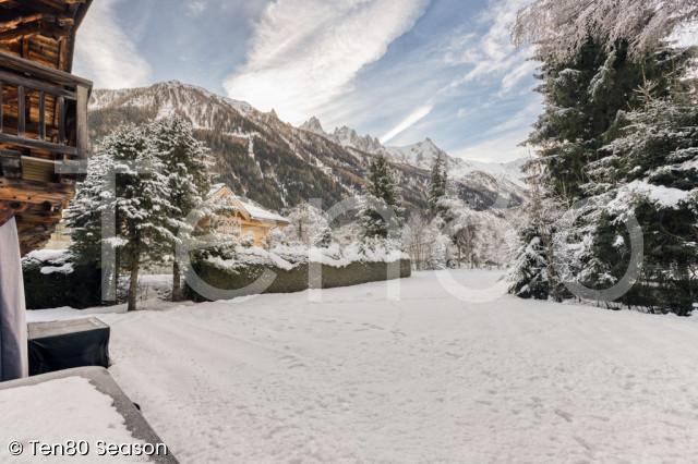 CHalet Weisshorn Nov 25 Holidays 1024x683 2
