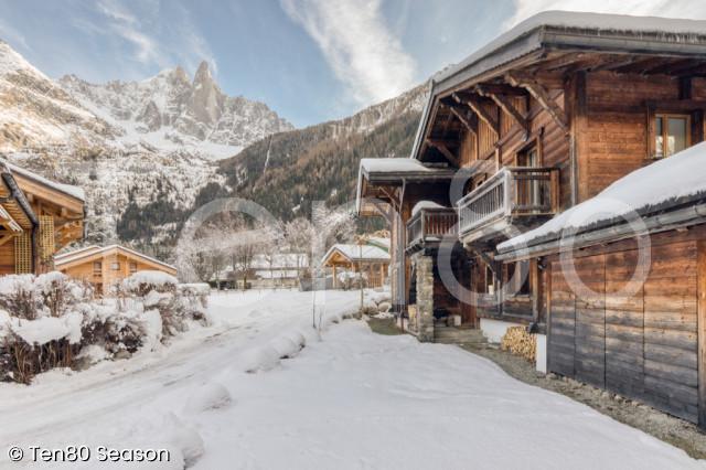 CHalet Weisshorn Nov 25 Holidays 1024x683 3