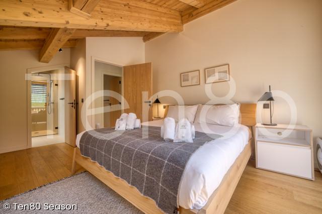 Chalet Paon_Ten80 Season