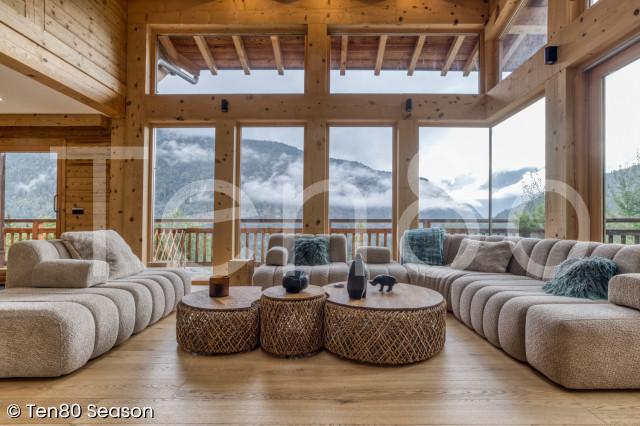 Chalet Simandou_Ten80 Season