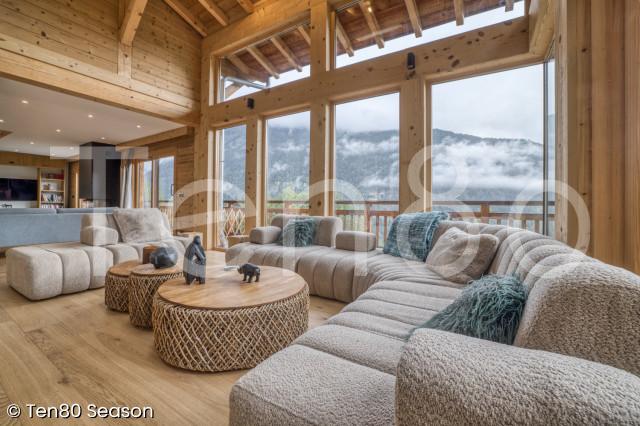 Chalet Simandou_Ten80 Season