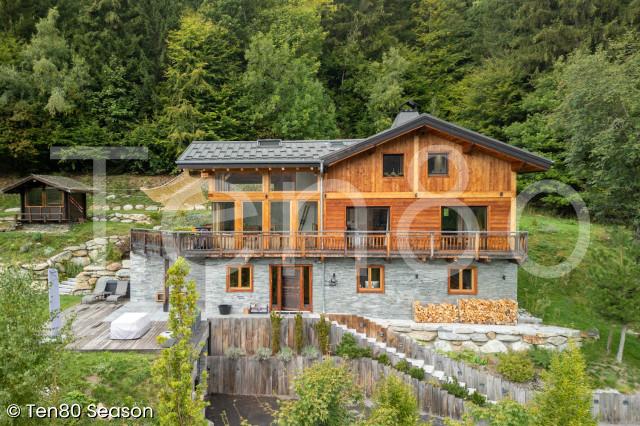 Chalet Simandou 0926 SEASON 1500x1000 3
