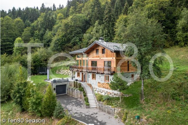 Chalet Simandou 0926 SEASON 1500x1000 4