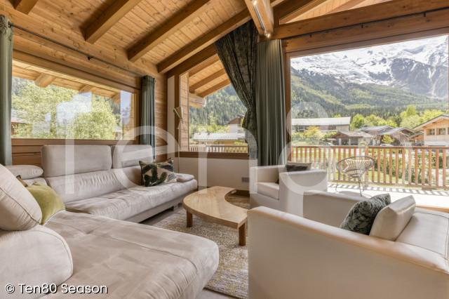 Chalet Everest Mai 25 Season 1500x1000 5